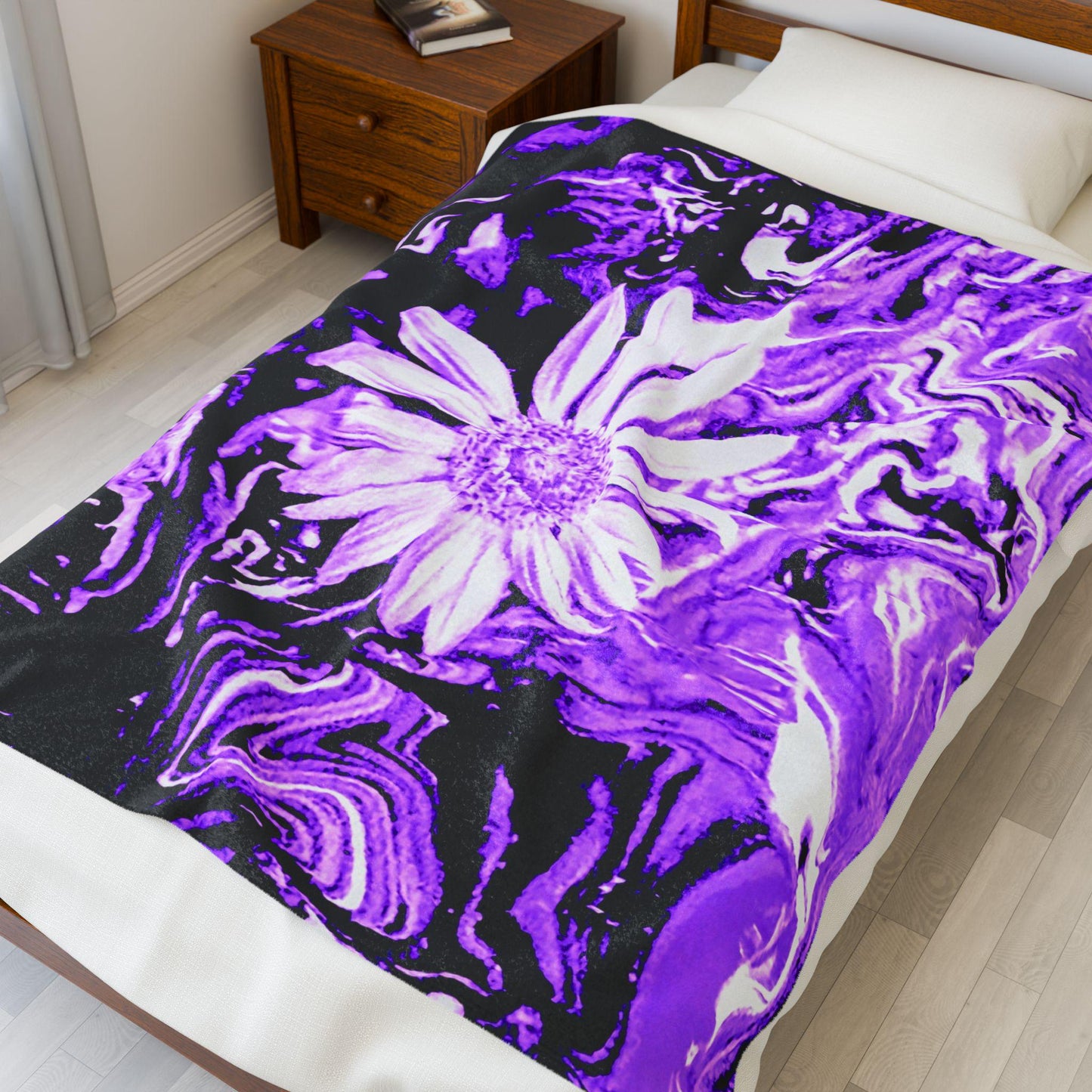 Vibrant Floral Plush Blanket for Cozy Nights, Soft Throw for Home Decor, Ideal Gift for Birthdays, Housewarming, Relaxation